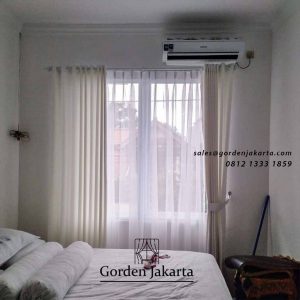contoh tirai kamar tidur model minimalis warna putih Gorden Jakarta id4260